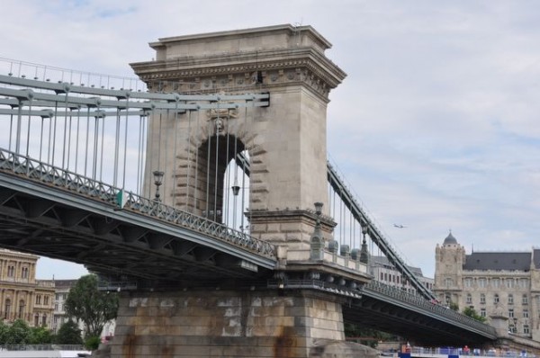 lanchid_pont_chaines